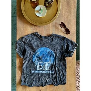 True Vintage E.T. The Extra Terrestrial Graphic T
